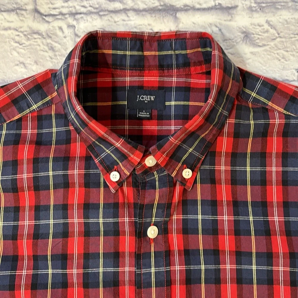 J Crew Red Plaid Long Sleeve Button Down Shirt 100% Cotton Mens’s Size Large